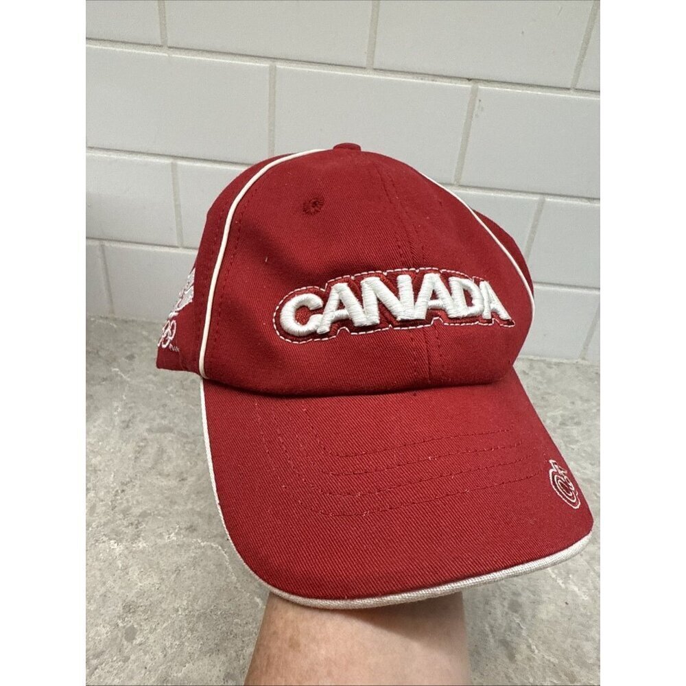Vintage 2006 Torino Winter Olympics Adjustable Red Baseball hat Cap. HBC. New!